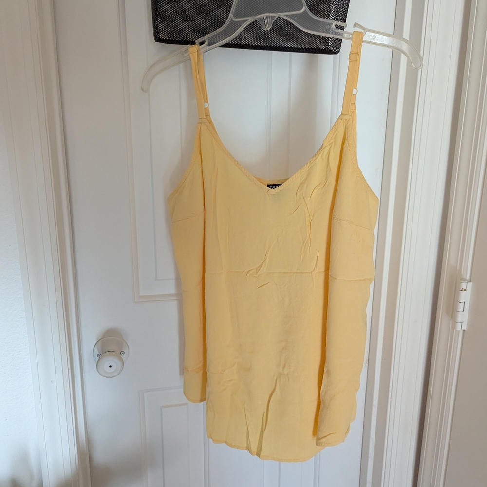 EUC Torrid Size 1 Butter Yellow Cami